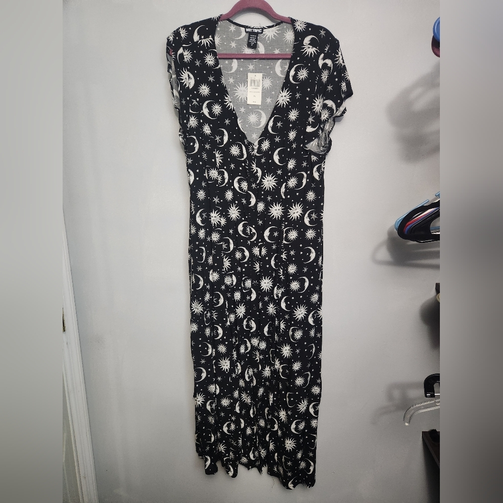 Hot Topic Maxi Celestial Dress.